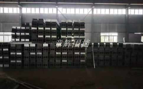 金屬圍擋高度標(biāo)準(zhǔn)是多少？