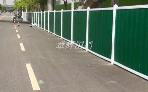 pvc圍擋在塑化劑選擇上有哪些需要注意的地方？（了解pvc圍擋塑化劑選擇的相關(guān)知識(shí)）