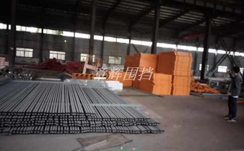 pvc圍擋在塑化劑選擇上有哪些需要注意的地方？（了解pvc圍擋塑化劑選擇的相關(guān)知識(shí)）