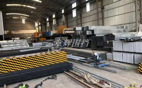 如何對金屬圍擋相關標準進行宣傳和普及？（金屬圍擋標準宣傳普及工作）