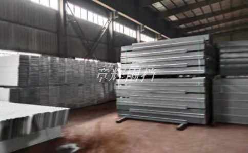 價格低廉的pvc圍擋是否有性能上的缺陷？（便宜的pvc圍擋是否可靠的探討）